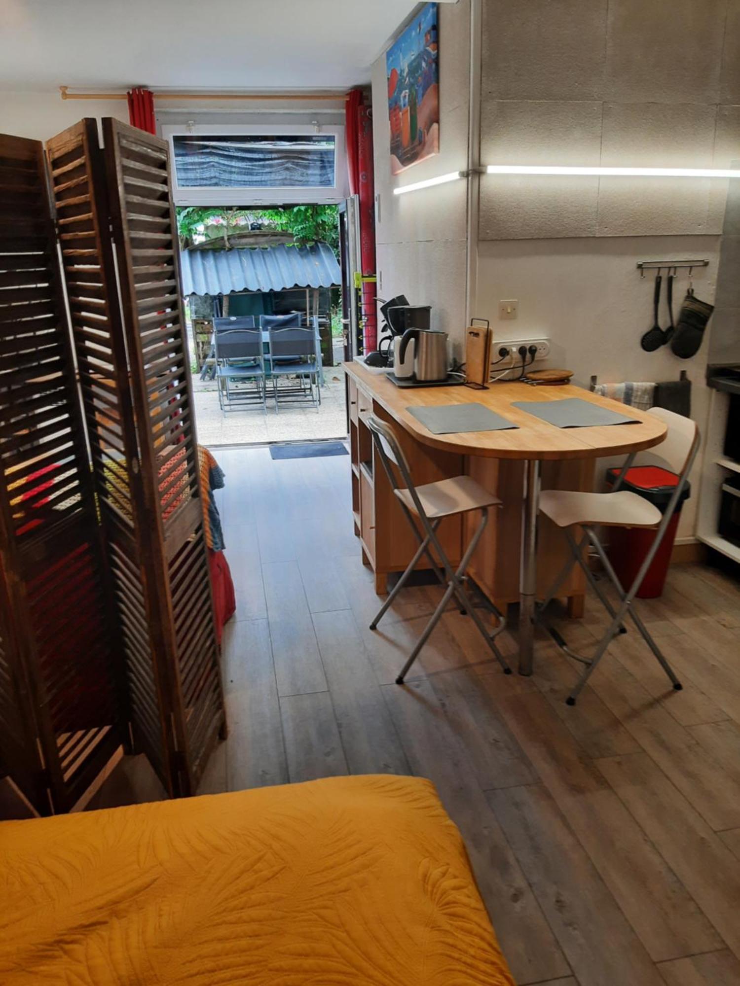 Duplex14H 1Er Etage Jardinet 1 Parking Ou Studio14B Rdc Terrasse Sans Parking Ла-Рошель Екстер'єр фото