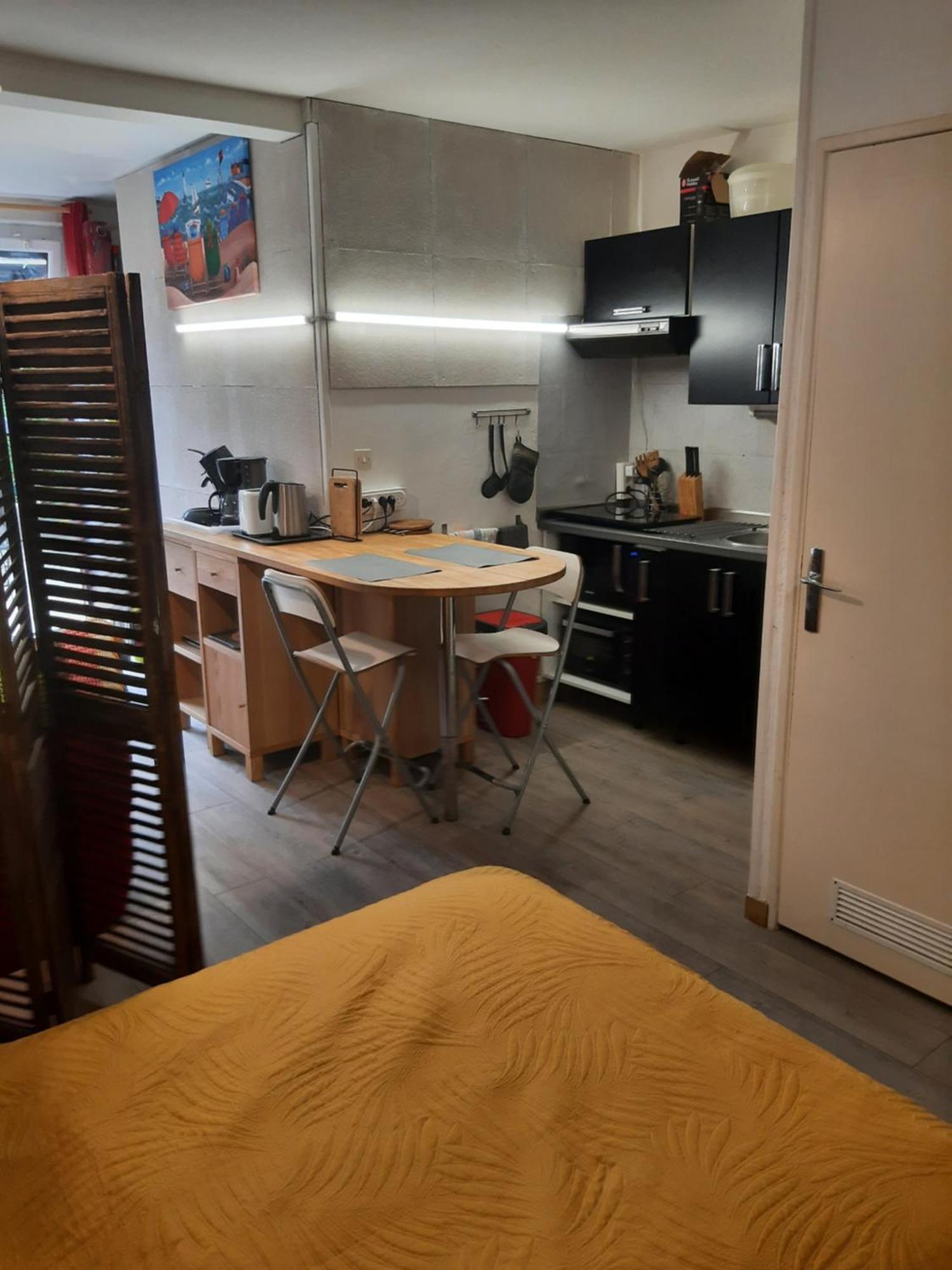 Duplex14H 1Er Etage Jardinet 1 Parking Ou Studio14B Rdc Terrasse Sans Parking Ла-Рошель Екстер'єр фото
