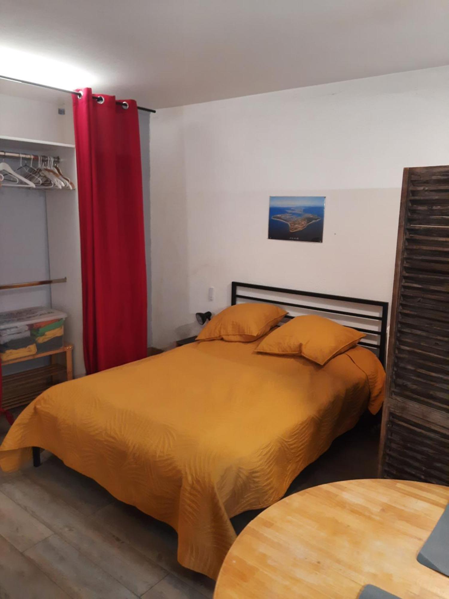 Duplex14H 1Er Etage Jardinet 1 Parking Ou Studio14B Rdc Terrasse Sans Parking Ла-Рошель Екстер'єр фото