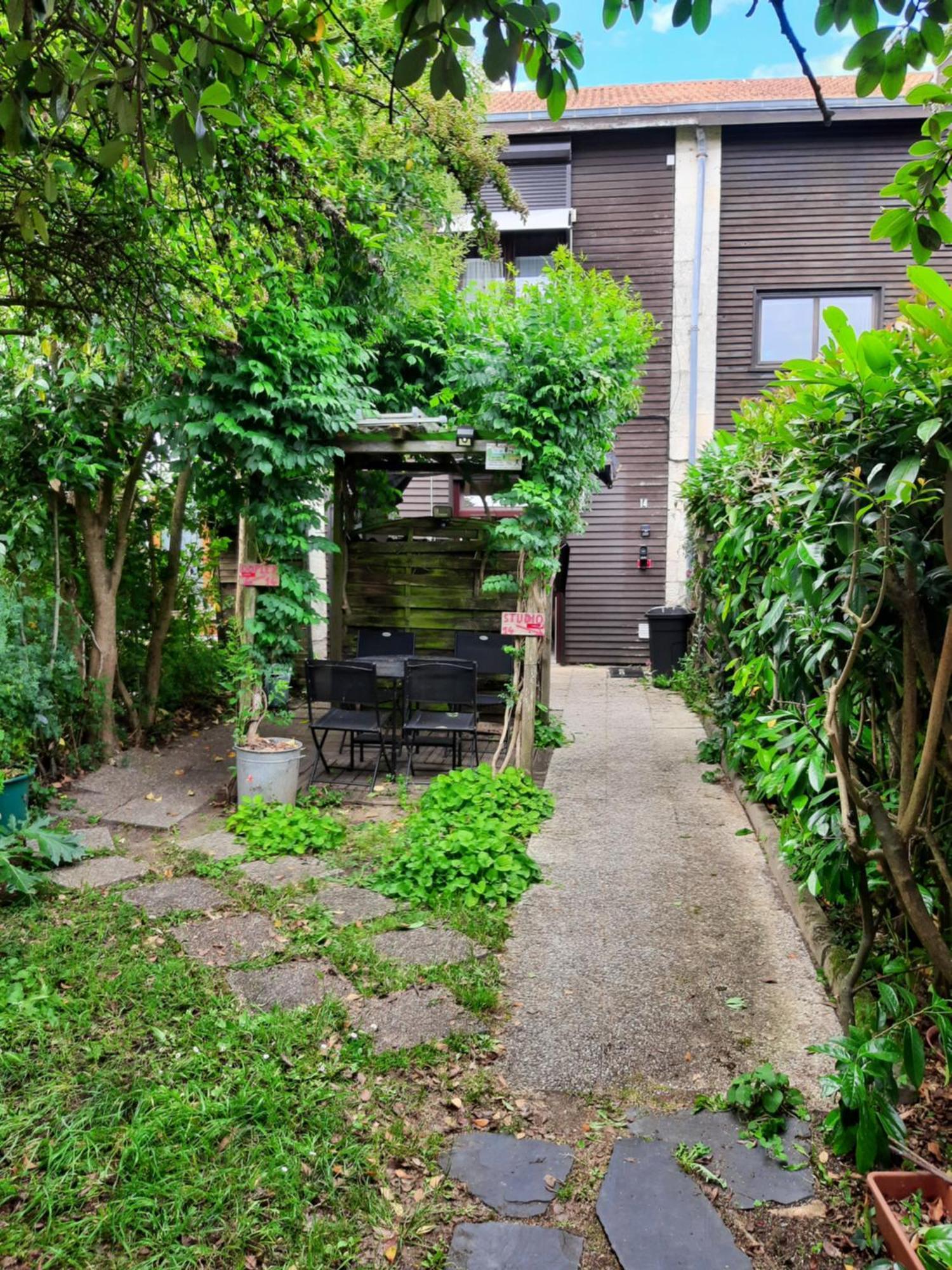 Duplex14H 1Er Etage Jardinet 1 Parking Ou Studio14B Rdc Terrasse Sans Parking Ла-Рошель Екстер'єр фото